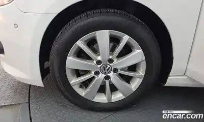 Volkswagen Golf 2013 1.6 гидро в Москве № 826294, миниатюра 5