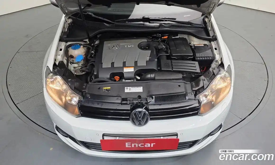Volkswagen Golf 2013 1.6 гидро в Москве № 826294, фото 6