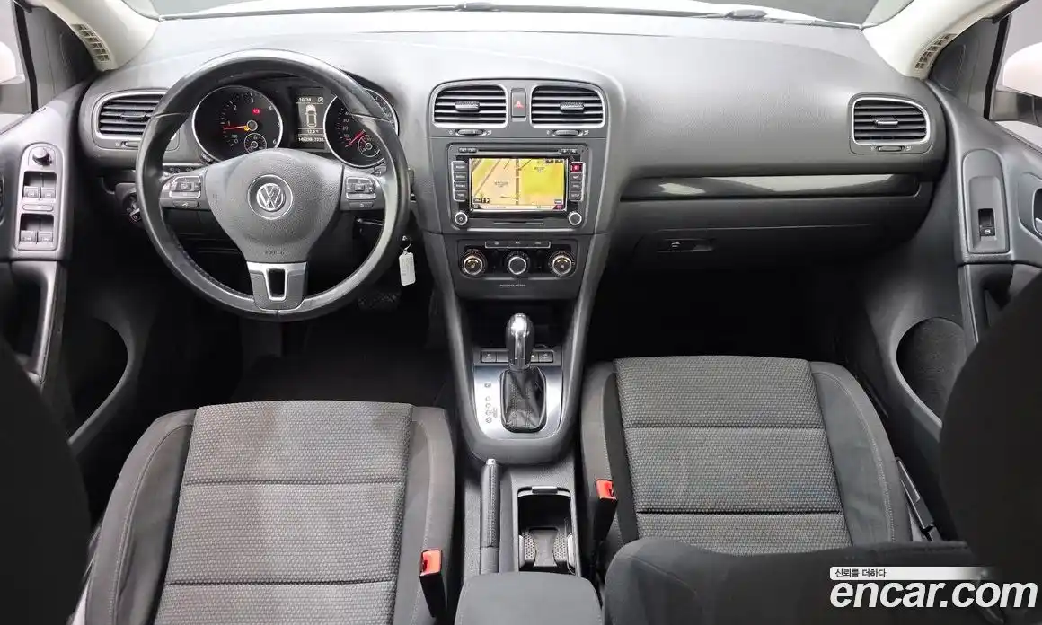 Volkswagen Golf 2013 1.6 гидро в Москве № 826294, фото 7