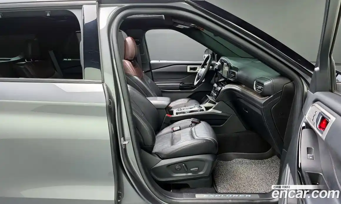 Ford Explorer 2023 3.0 гидро в Москве № 826941, фото 10