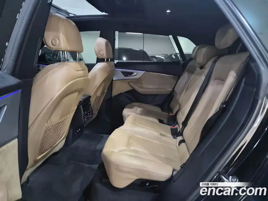 Audi Q8 2021 3.0 Автомат в Москве № 860179, фото 11