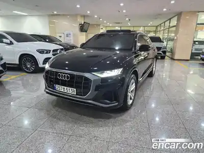 Audi Q8 2021 3.0 Автомат в Москве № 860179, миниатюра 2