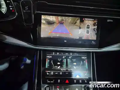 Audi Q8 2021 3.0 Автомат в Москве № 860179, миниатюра 9