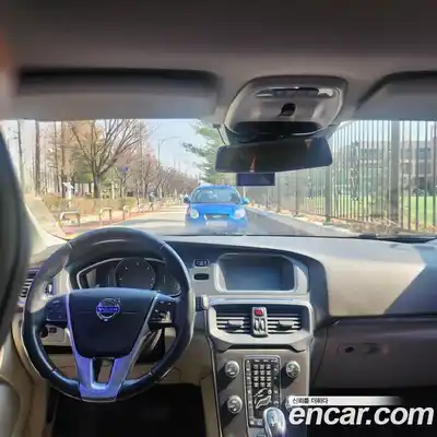Volvo V40 2014 2.0 гидро в Москве № 860513, миниатюра 11