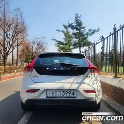 Volvo V40 2014 2.0 гидро в Москве № 860513, миниатюра 9