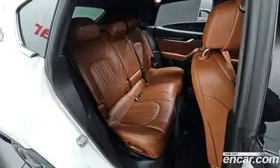 Maserati Levante 2017 3.0 гидро в Москве № 863448, миниатюра 12