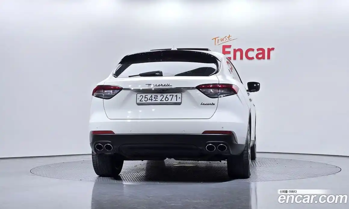 Maserati Levante 2017 3.0 гидро в Москве № 863448, фото 4