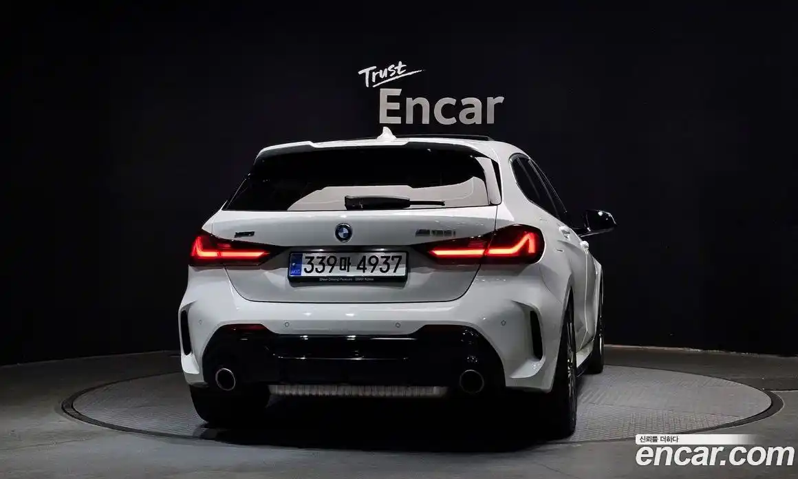 BMW 1-Series 2023 2.0 гидро в Москве, фото 4