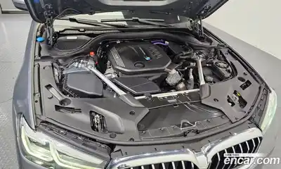 BMW 5-Series 2023 2.0 гидро в Москве № 892352, миниатюра 6