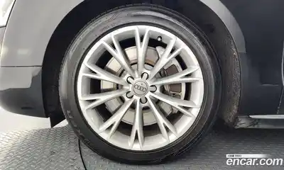 Audi A8 2011 4.2 Автомат в Москве № 894128, миниатюра 5