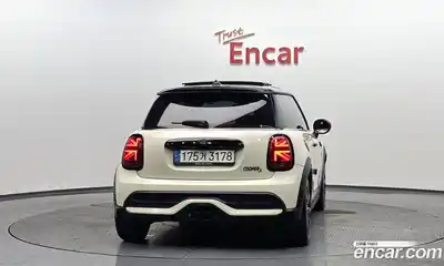 Mini Cooper 2021 2.0 гидро в Москве № 895305, миниатюра 4