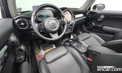 Mini Cooper 2021 2.0 гидро в Москве № 895305, миниатюра 7
