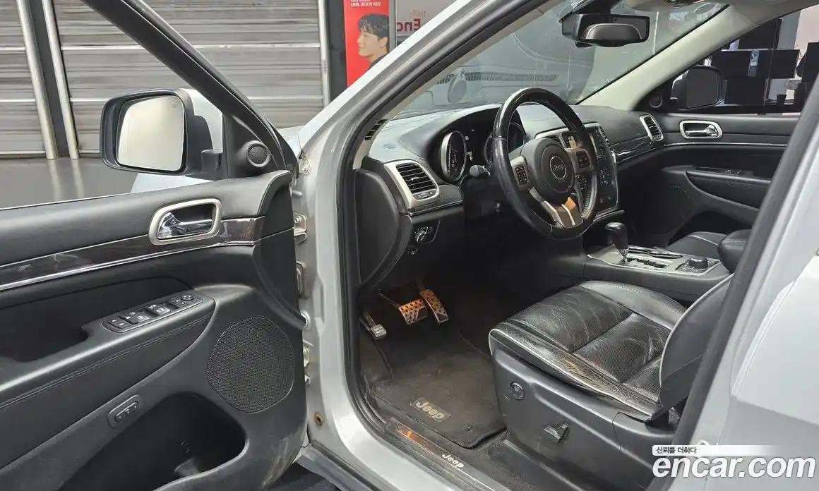 Jeep Cherokee 2012 3.0 гидро в Москве № 896641, фото 11