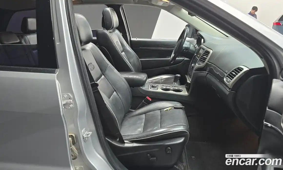 Jeep Cherokee 2012 3.0 гидро в Москве № 896641, фото 10