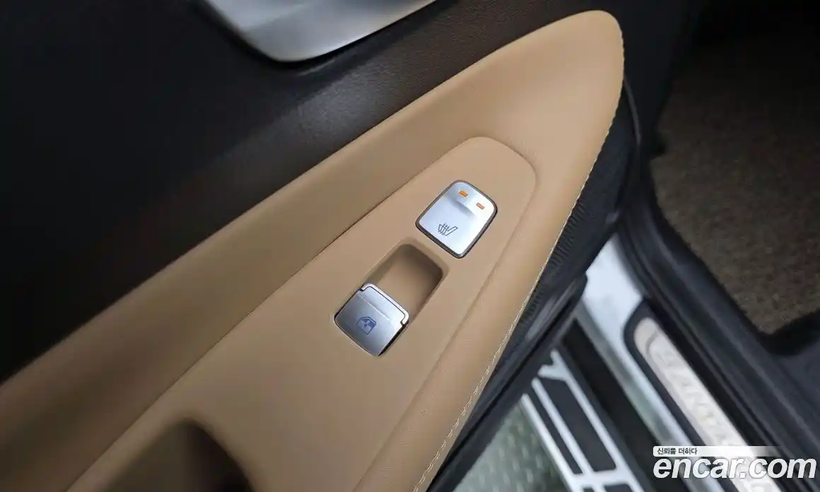 Hyundai Santa Fe 2023 2.5 гидро, фото 18