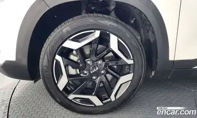 Kia Seltos 2025 1.6 Автомат в Москве № 929362, миниатюра 5