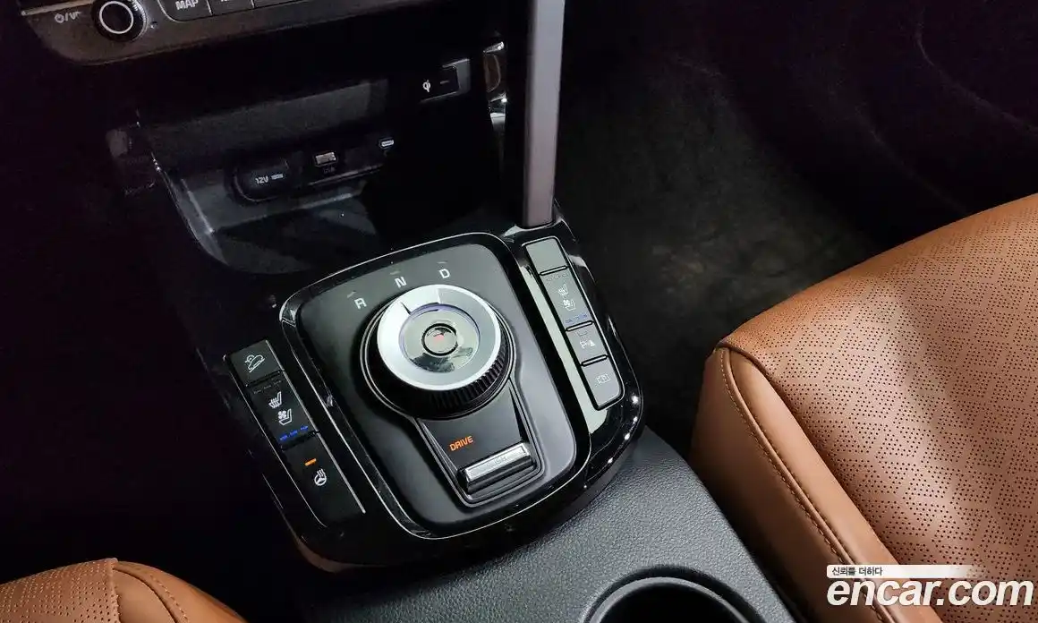 Kia Seltos 2025 1.6 Автомат в Москве № 929362, фото 9