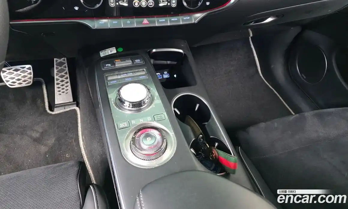 Genesis GV70 2021 3.5 Автомат в Москве № 930301, фото 9