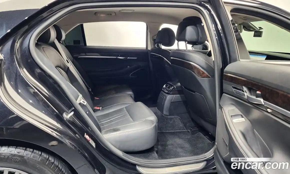 Genesis G90 2020 3.8 Автомат в Москве № 931097, фото 12