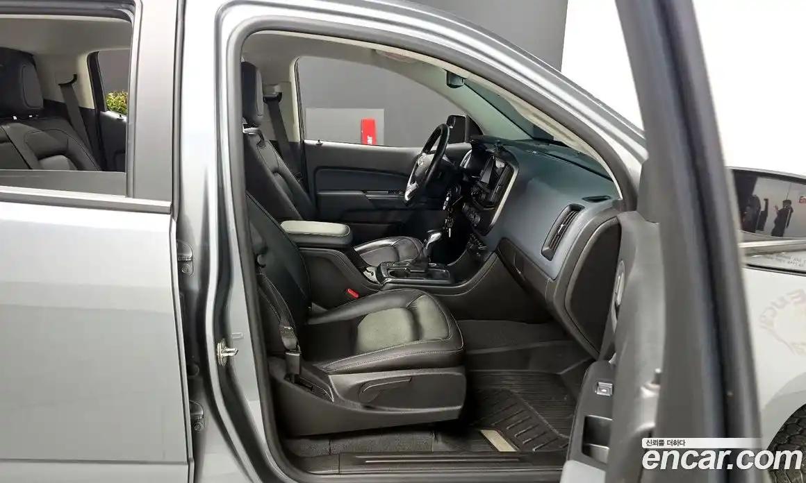 Chevrolet Colorado 2022 3.6 гидро в Москве, фото 11