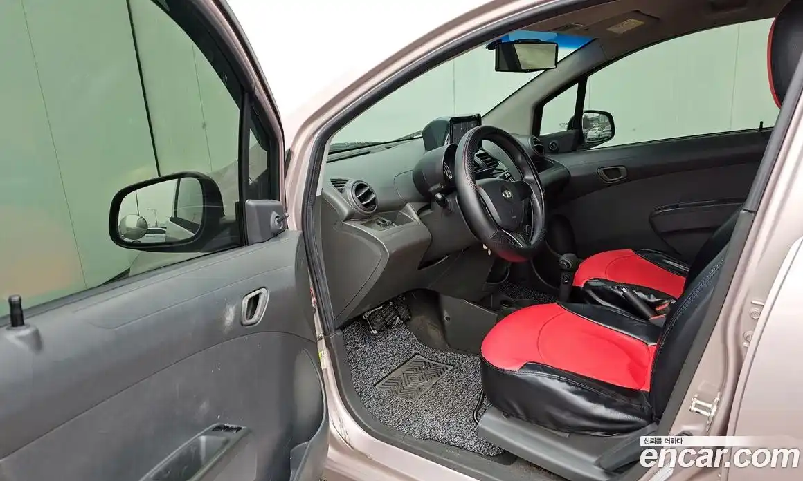 Chevrolet Matiz 2010 1.0 Автомат в Москве № 935477, фото 11