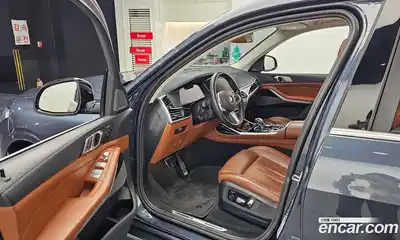 BMW X7 2022 4.4 гидро в Москве № 968511, миниатюра 11