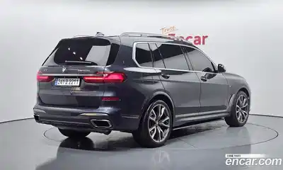 BMW X7 2022 4.4 гидро в Москве № 968511, миниатюра 2