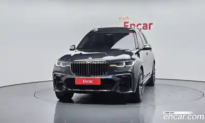 BMW X7 2022 4.4 гидро в Москве № 968511, миниатюра 3