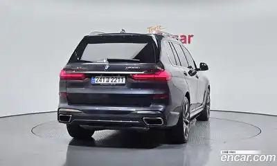 BMW X7 2022 4.4 гидро в Москве № 968511, миниатюра 4