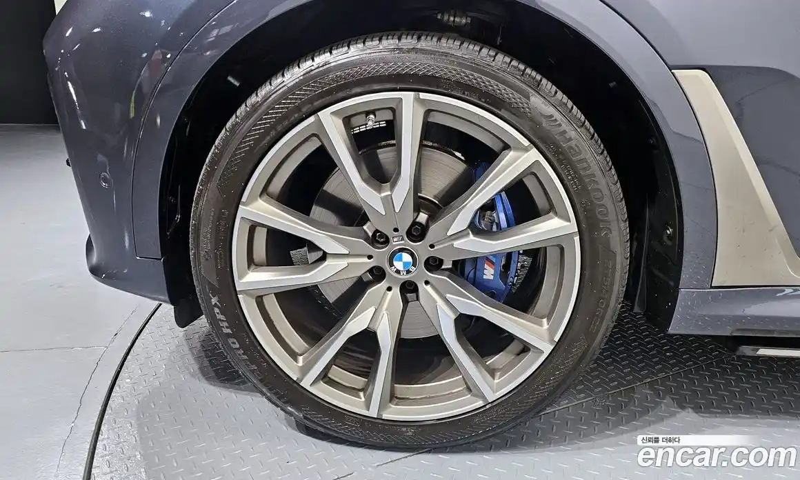 BMW X7 2022 4.4 гидро в Москве № 968511, фото 5