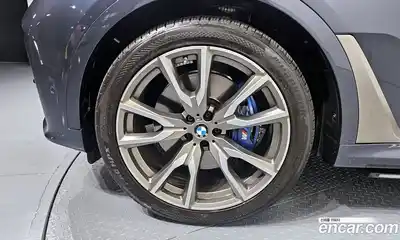 BMW X7 2022 4.4 гидро в Москве № 968511, миниатюра 5