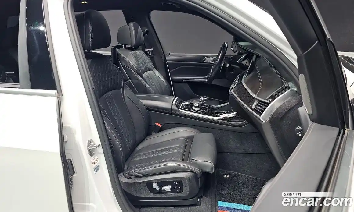 BMW X7 2021 3.0 гидро в Москве № 968883, фото 10