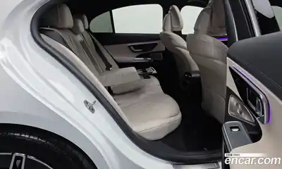 Mercedes-Benz E-Class 2025 2.0 гидро в Москве № 969212, миниатюра 12