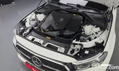 Mercedes-Benz E-Class 2025 2.0 гидро в Москве № 969212, миниатюра 6