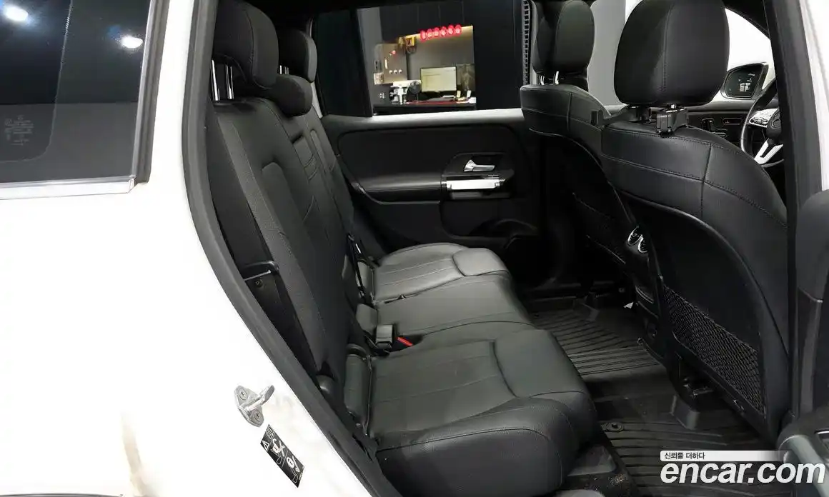 Mercedes-Benz GLB-Class 2021 2.0 гидро в Москве № 969751, фото 12
