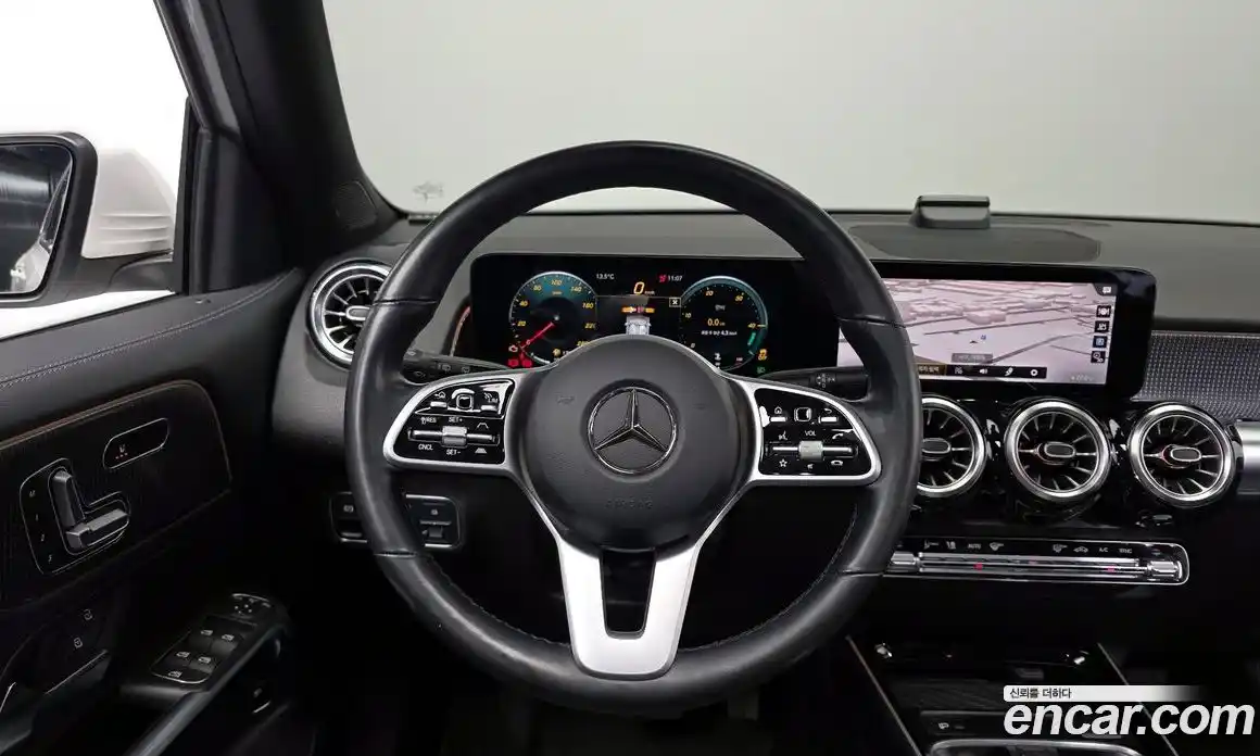 Mercedes-Benz GLB-Class 2021 2.0 гидро в Москве № 969751, фото 13