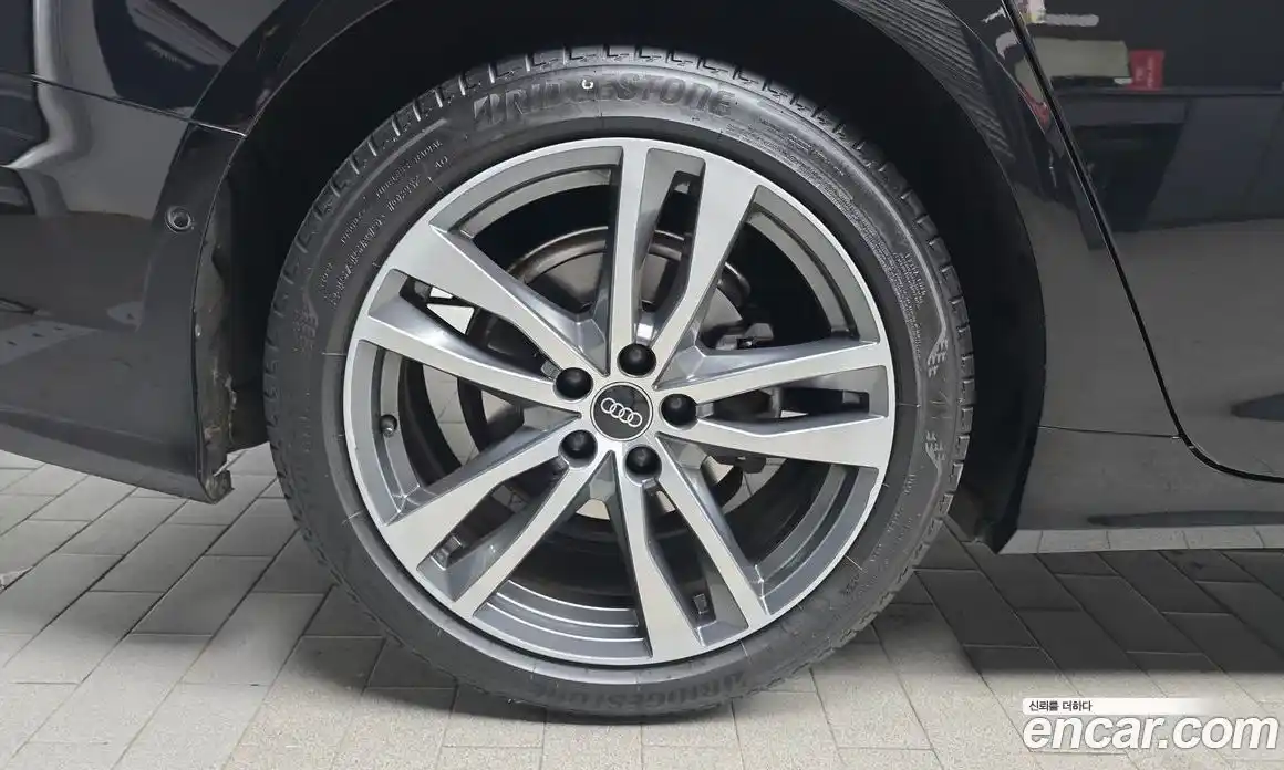 Audi A6 2023 2.0 Автомат в Москве № 970521, фото 5