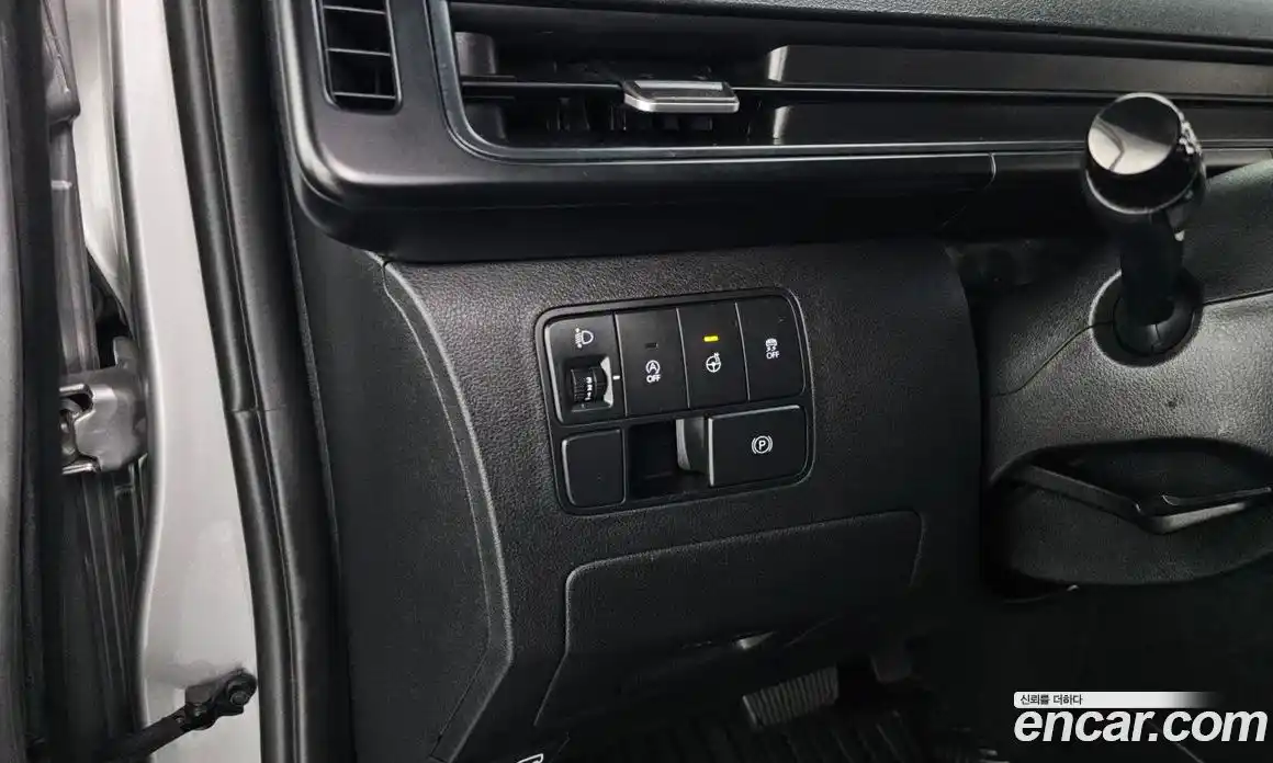 Hyundai Staria 2023 2.2 Автомат в Москве № 971729, фото 18