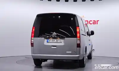 Hyundai Staria 2023 2.2 Автомат в Москве № 971729, миниатюра 4