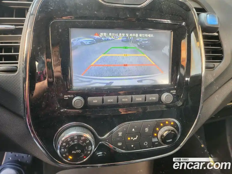 Renault QM3 2015 1.5 Автомат в Москве № 1000667, фото 6