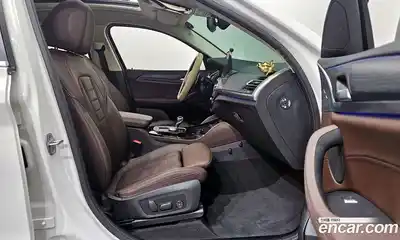BMW X4 2025 2.0 гидро в Москве № 1000733, миниатюра 11