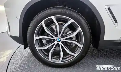 BMW X4 2025 2.0 гидро в Москве № 1000733, миниатюра 5