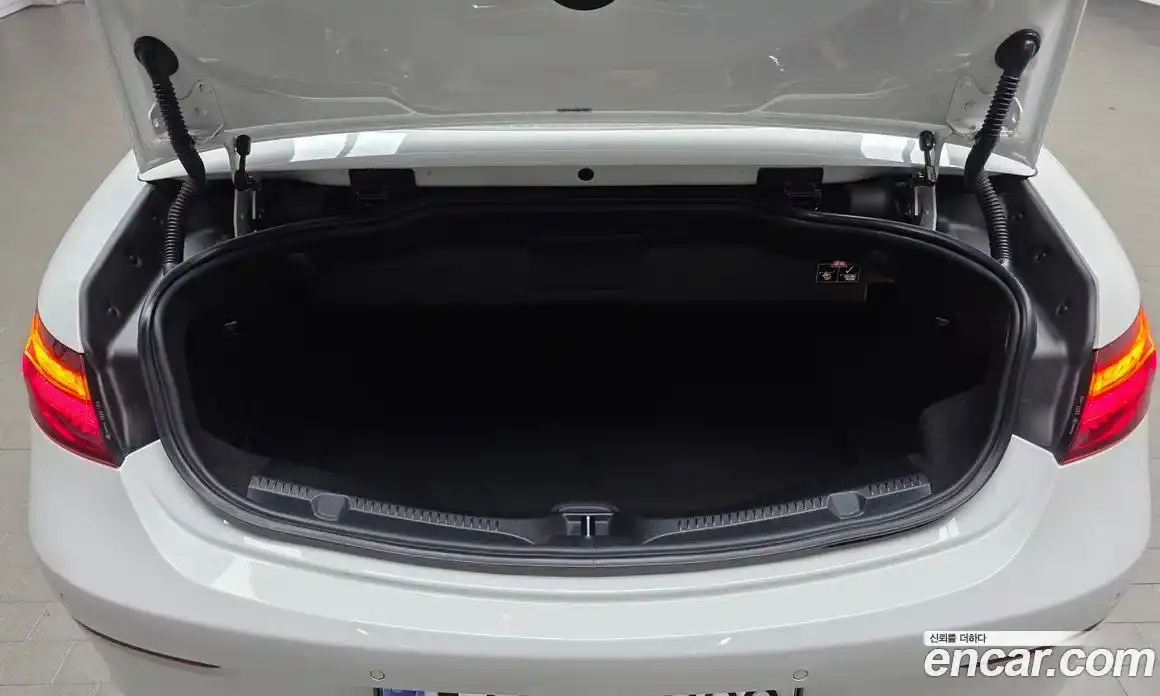Mercedes-Benz E-Class 2018 1.9 гидро в Москве № 1006374, фото 20