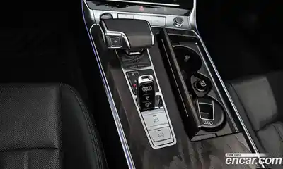 Audi A6 2021 2.0 Автомат в Москве № 1006975, миниатюра 9