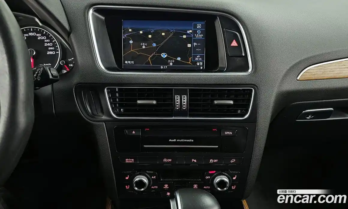 Audi Q5 2015 3.0 Автомат в Москве № 1007431, фото 14