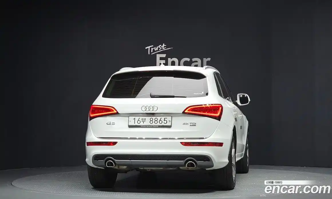 Audi Q5 2015 3.0 Автомат в Москве № 1007431, фото 4