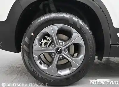 Kia Seltos 2025 1.6 Автомат в Москве № 1008884, миниатюра 5