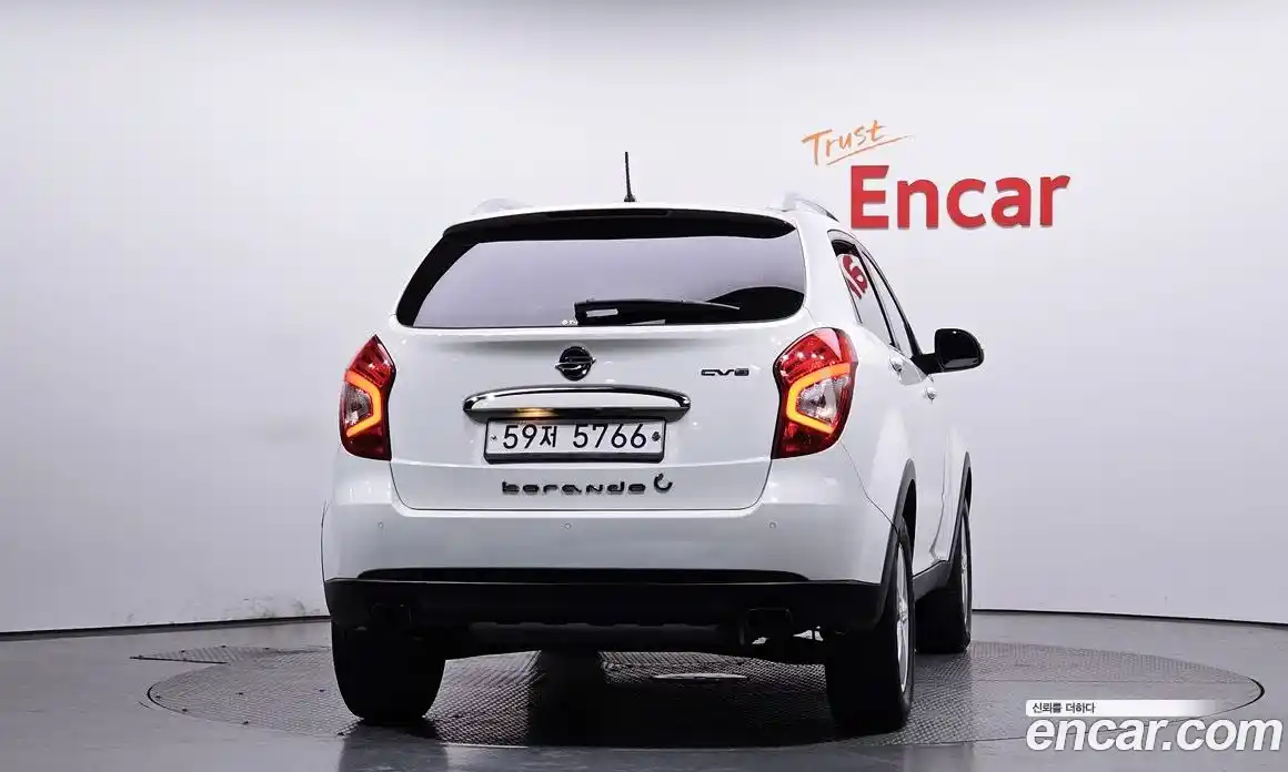 SsangYong Korando 2014 2.0 Механическая в Москве № 1011051, фото 4