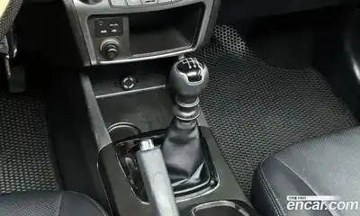 SsangYong Korando 2014 2.0 Механическая в Москве № 1011051, миниатюра 9