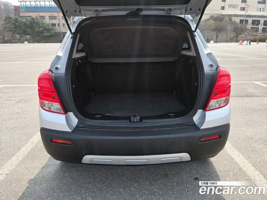 Chevrolet Trax 2016 1.4 Автомат в Москве № 1012758, фото 17